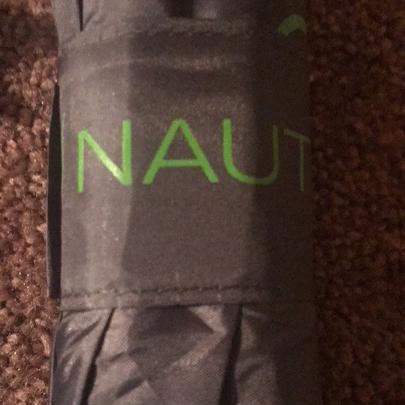 Nautica push button umbrellas great Christmas gifts $15 each - Picture 2 of 6